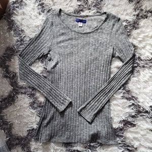 Simply Styled Heather gray longsleeve top small